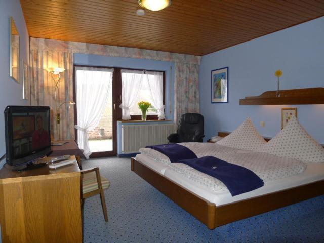 Landhaus Schoenen Sasbachwalden Room photo